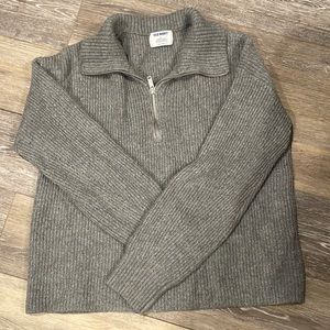 grey sweater